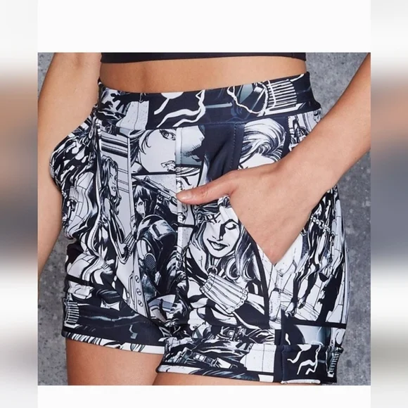 Blackmilk Marvel Black Widow Short Set Wifey Top M Rare Flawed Dollskill Comic - Picture 10 of 15
